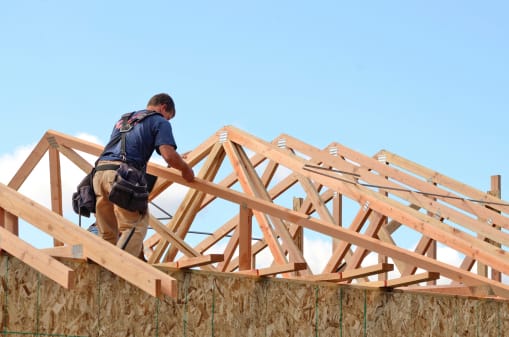 Why Is It So Important to Use a Licensed Roofing Company?