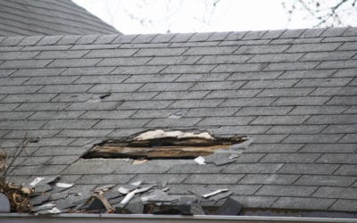 What Are the Risks of DIY Roof Repairs?
