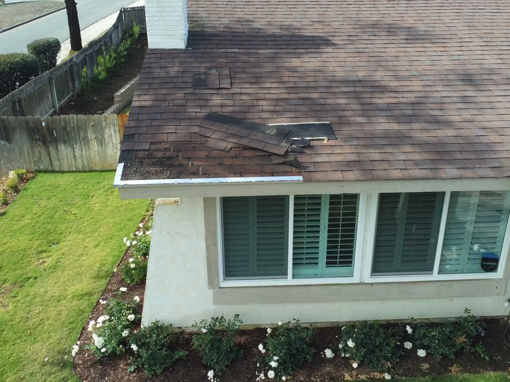 San Marcos, California asphalt shingle roof replacement company