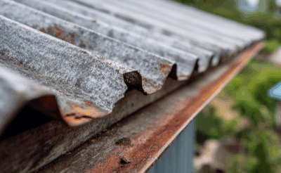 Salt Air, Sun, and Wind: Why Coastal Roofs Age Differently Than Inland Roofs