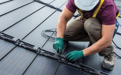 Timberline Solar™ Explained: What Makes a Solar Roof Different from Traditional Solar Panels in San Diego
