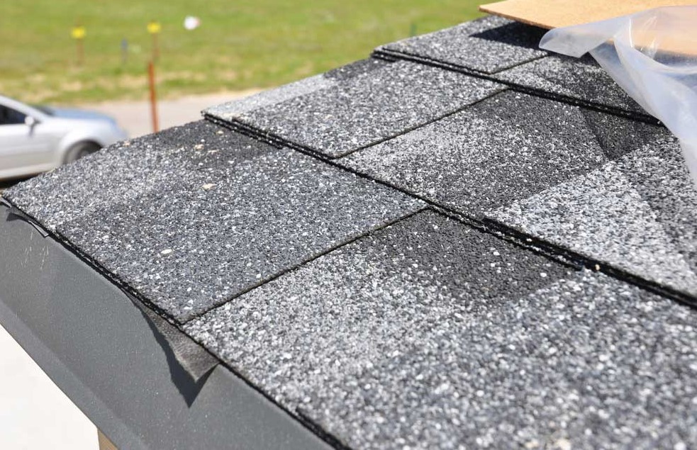 heat and UV exposure affect shingle roofs in San Diego