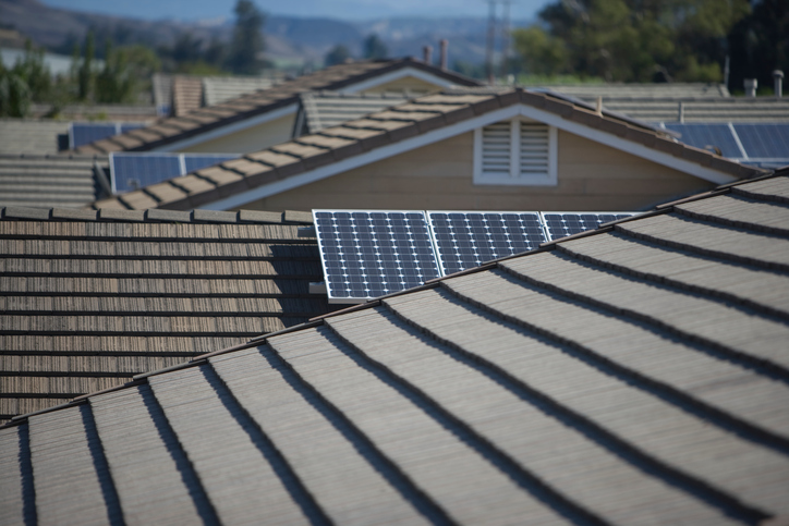 solar roof cost Los Angeles
