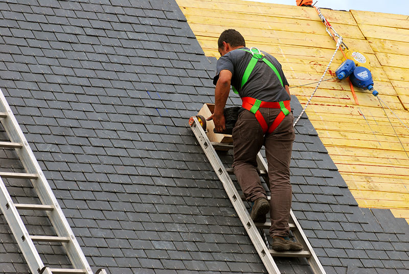 3 Benefits of Hiring a Local Roofing Company in San Marcos