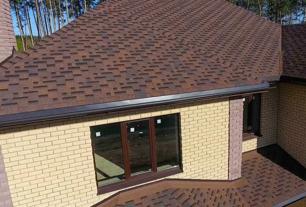 Comparing Roofing Materials: How to Choose the Right Roofing Material in Orange County