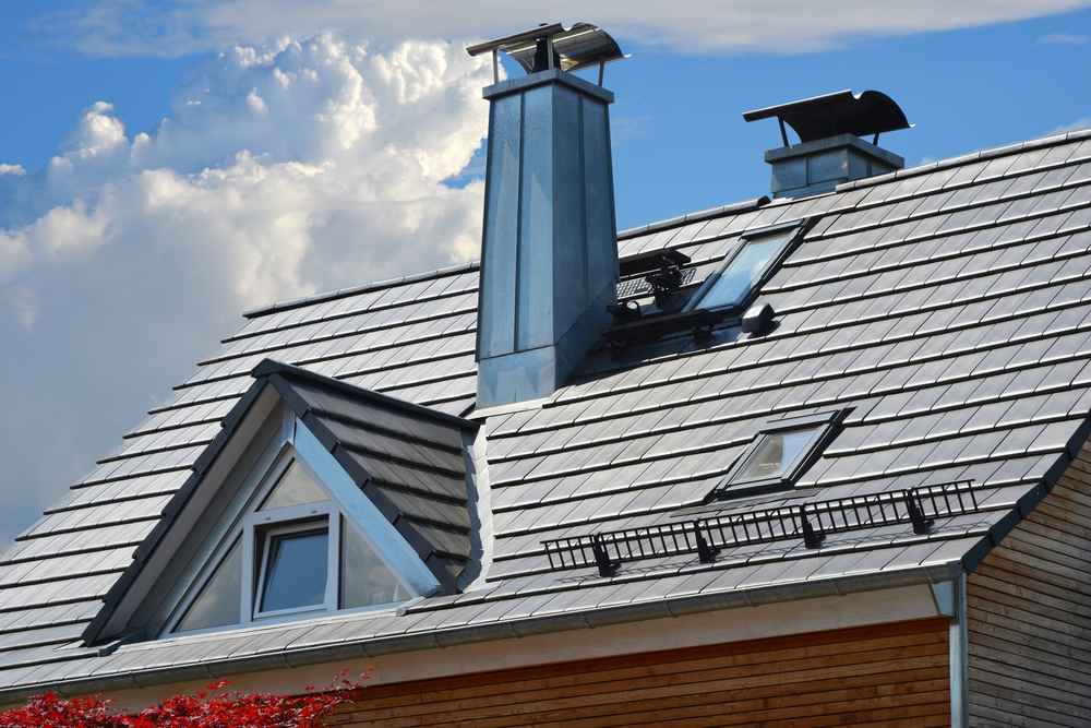 choosing the right roofing material in Orange County