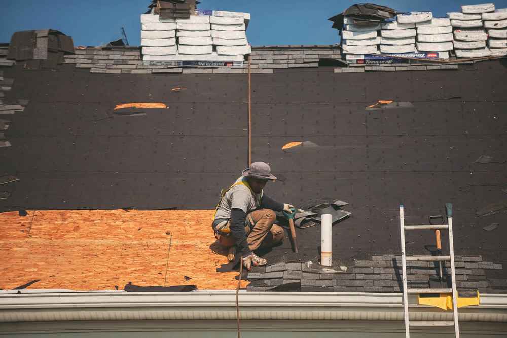 Evaluating Roof Performance: Is It Time for an Upgrade?